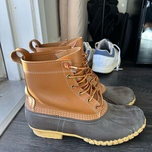 L.L. Bean Men's Bean Boots, 8"

Barely worn great condition